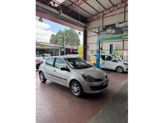 Uşak Renault Dacia Otomatik Şanzıman Tamircisi | Arıza Tespiti ve Onarım Rehberi - Gold Auto Renault Dacia Özel Servisi
