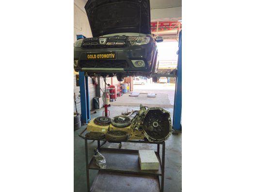 Dacia Stepway Otomatik Vites Kavrama ve Volant Değişimi - Gold Auto Renault Dacia Özel Servisi